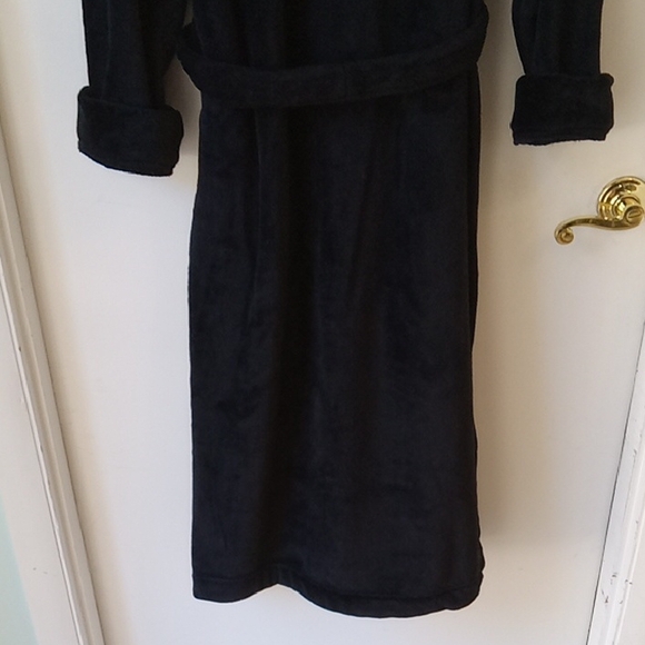 Essence Of Beauty Luxurious Long Black Bathrobe One Size Fits Most - Picture 4 of 9